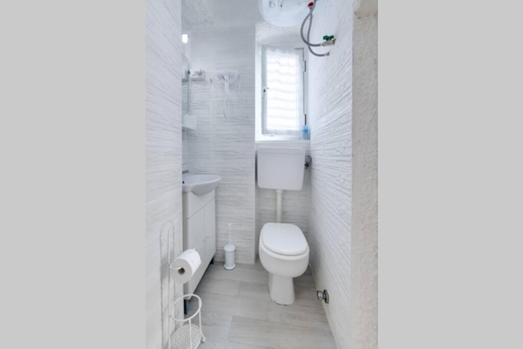 Esclusivo Per Due Apartment Bordighera Exterior photo